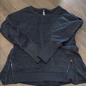 Athletic causal sweatshirt